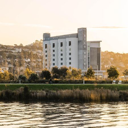 เป็ปเปอร์ส ไซโล ลอนเชสตัน Hotel ภายนอก รูปภาพ The Silo Hotel